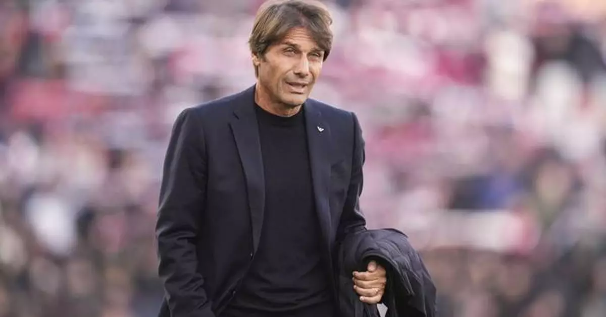 Napoli's goal drought continues with 2-0 loss to Bologna in Serie A, Inter and Roma move top