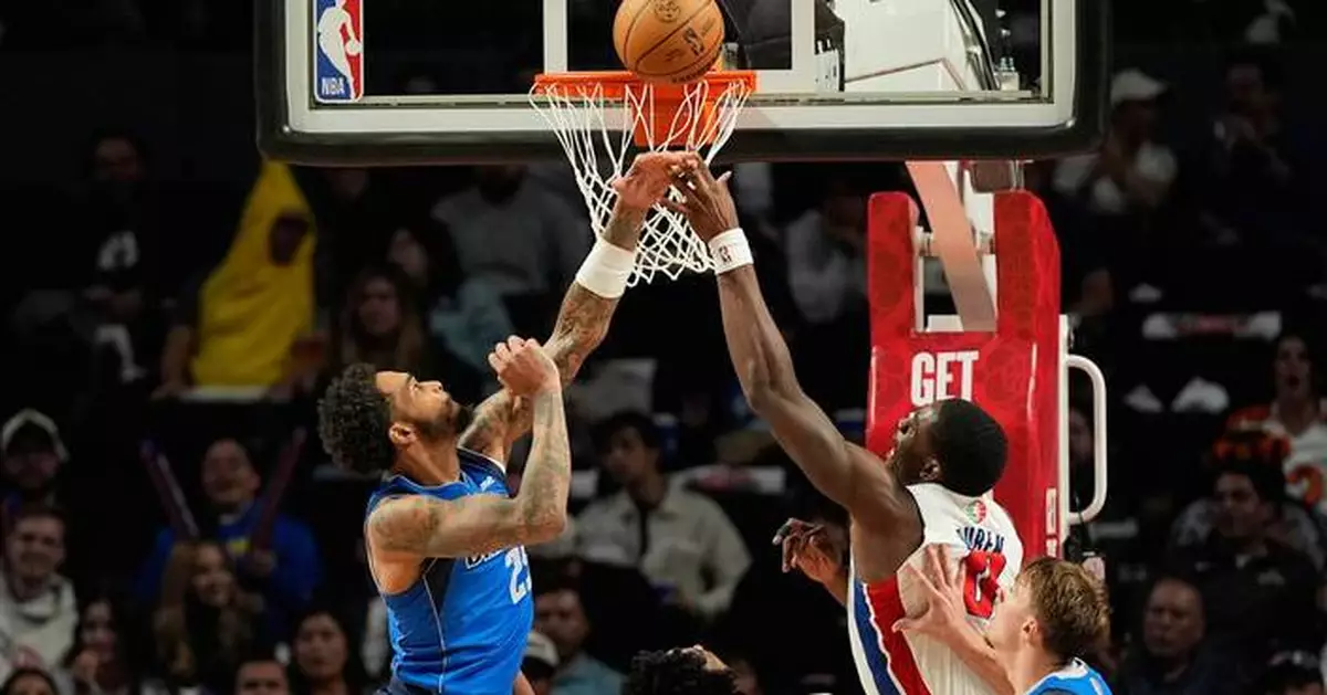 Jalen Duren's 33 points lead Pistons to victory over Mavericks in Mexico City