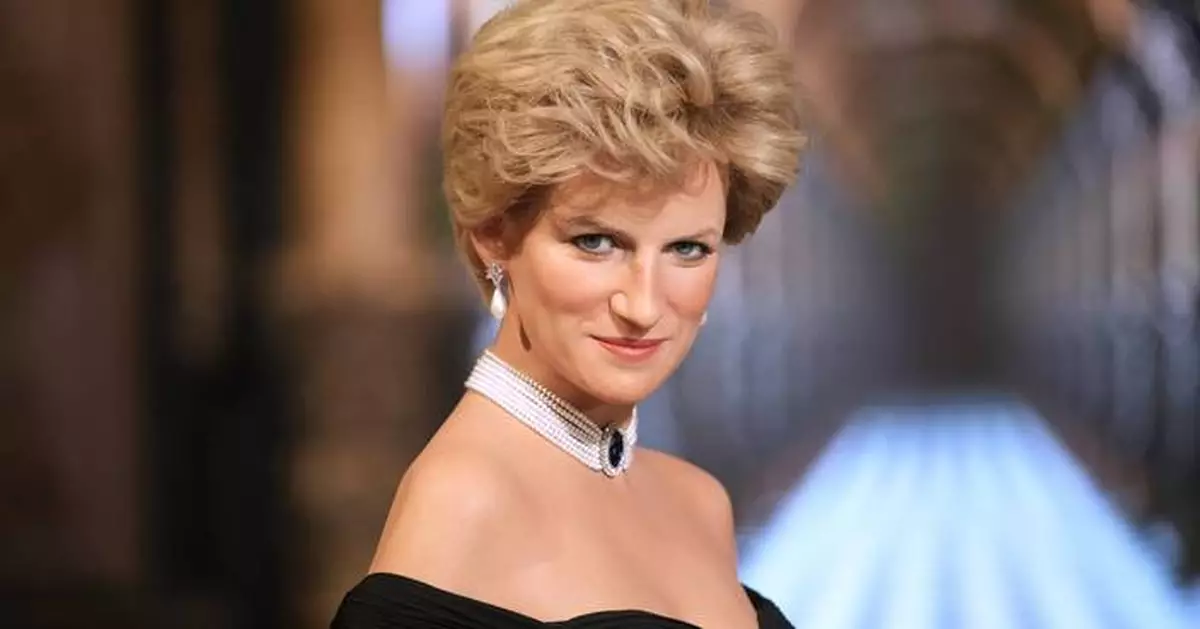 Wax Diana in ‘revenge dress’ is unveiled in Paris decades after her death in the city