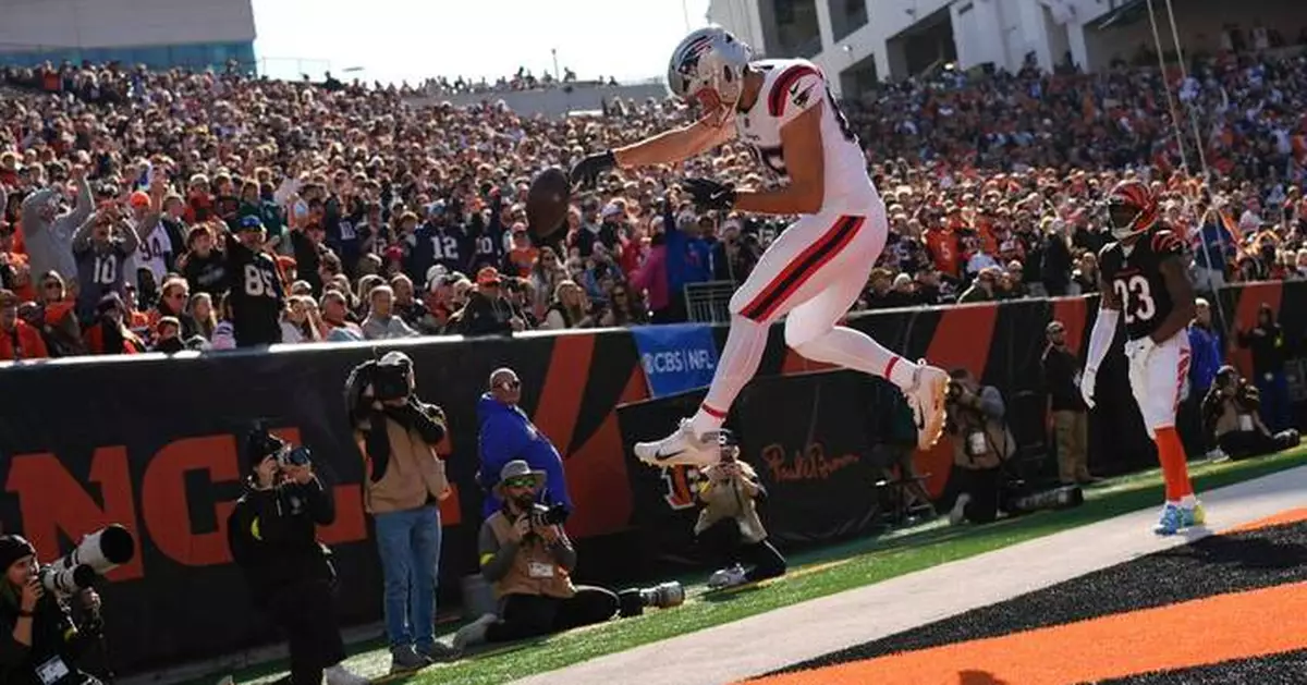 AFC-leading Patriots rally from 10-point deficit to beat Bengals 26-20, extend winning streak to 9