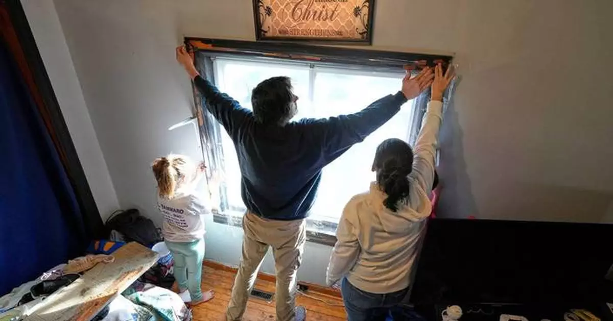 Federal shutdown creates uncertainty for Maine cancer patient struggling to stay warm