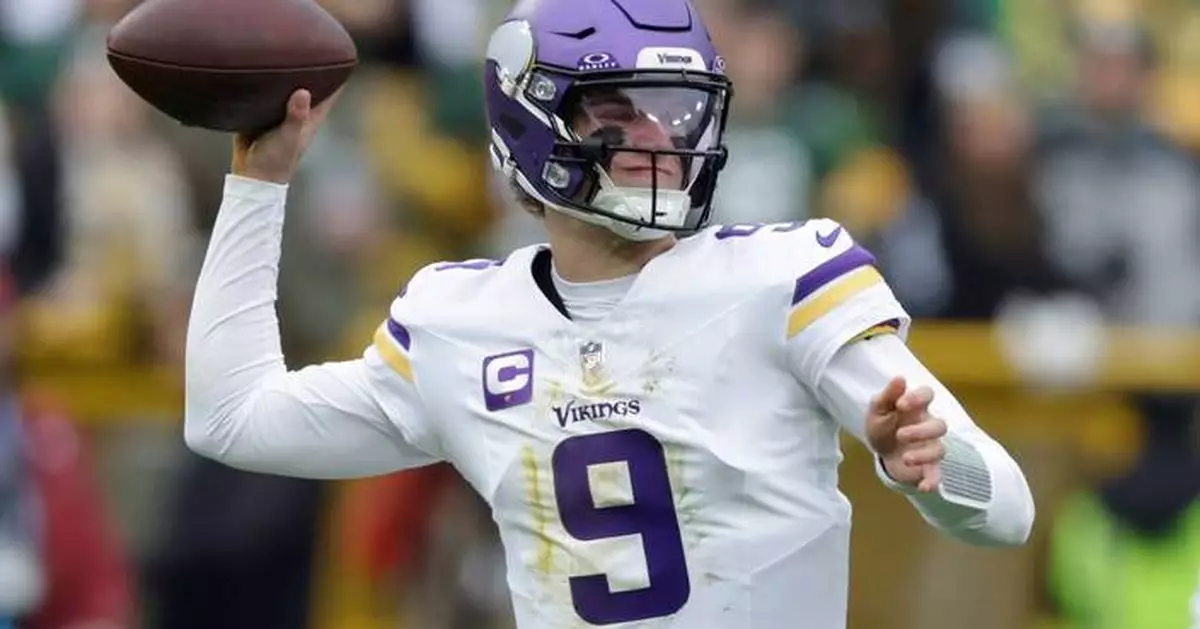 Vikings to start Max Brosmer at quarterback against the  Seahawks