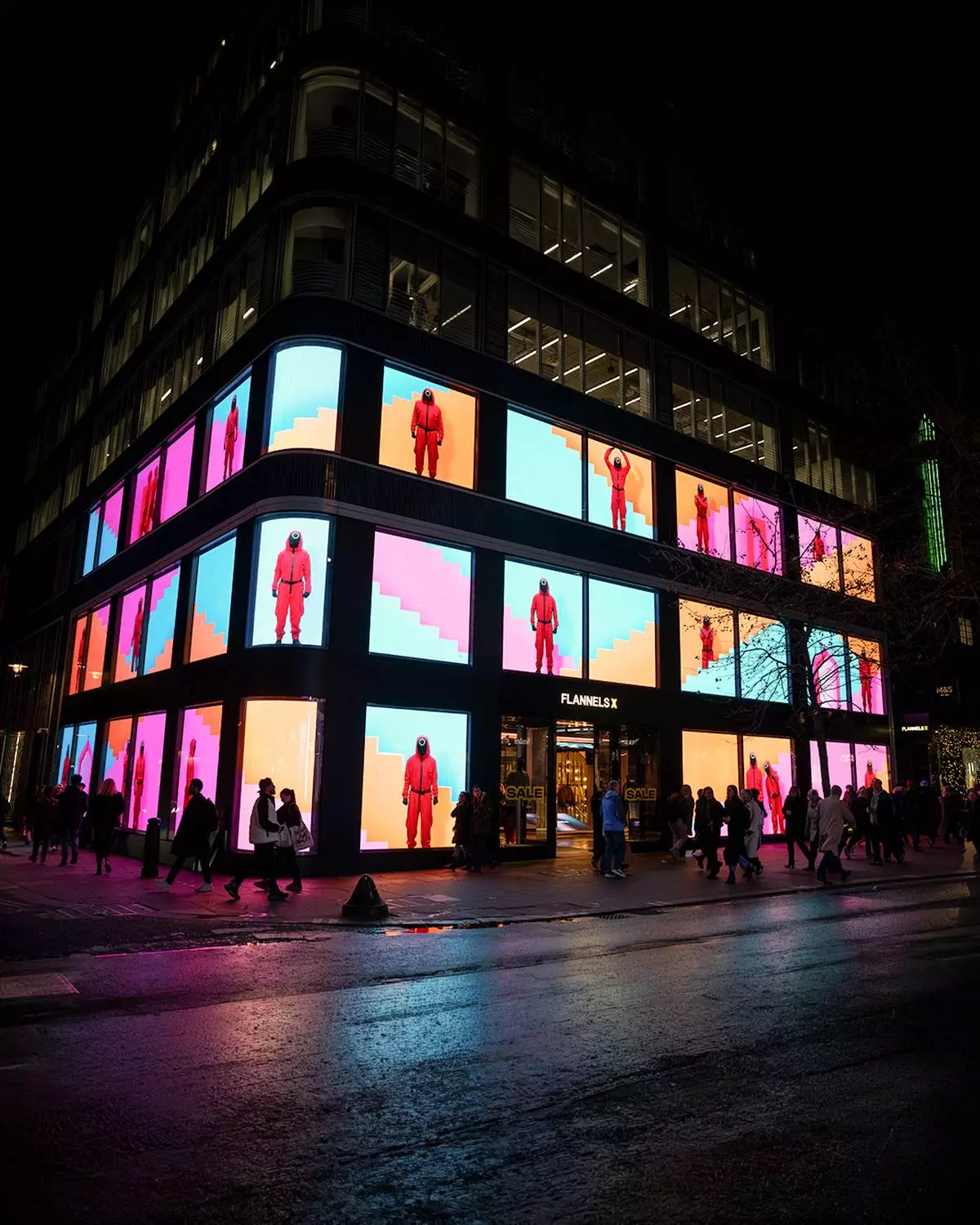 Multiply Media Group acquires 100% of London Lites, accelerating expansion in the UK (Photo: AETOSWire)