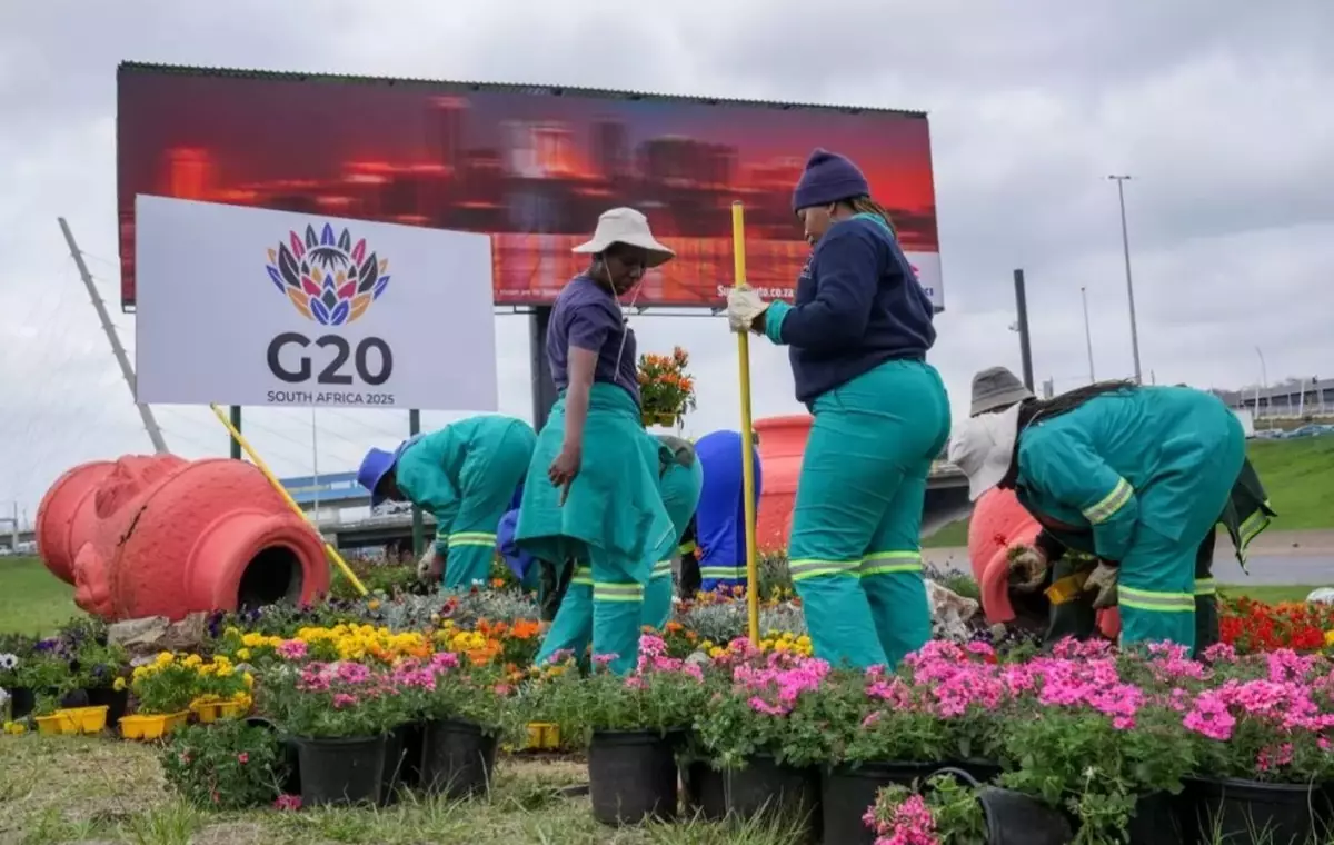 Leaders press on with G20 summit in South Africa that won't have US and Trump