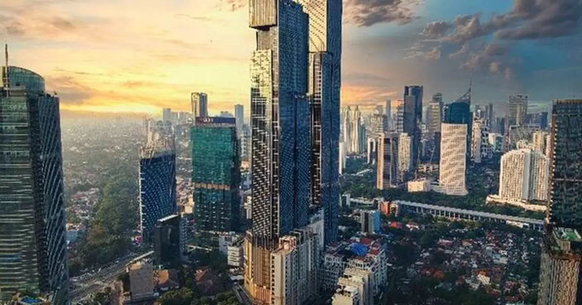 Johnson Controls and Thamrin Nine complete landmark project to power southern hemisphere's tallest building with green technology, reducing energy use by up to 30 percent