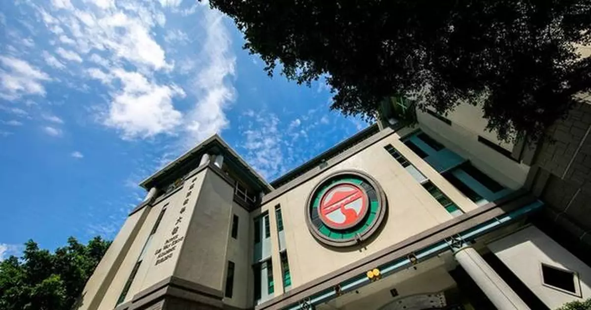 Urgent call for the transformation of education learning practices in the AI era