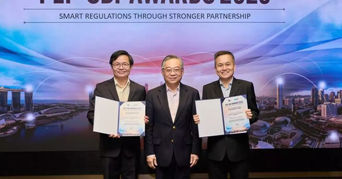 SGTraDex and IMDA Receive Pro-Enterprise Impact &amp; Partnership Award for Interoperable Digital Documents Against Payment Trade Cooperation