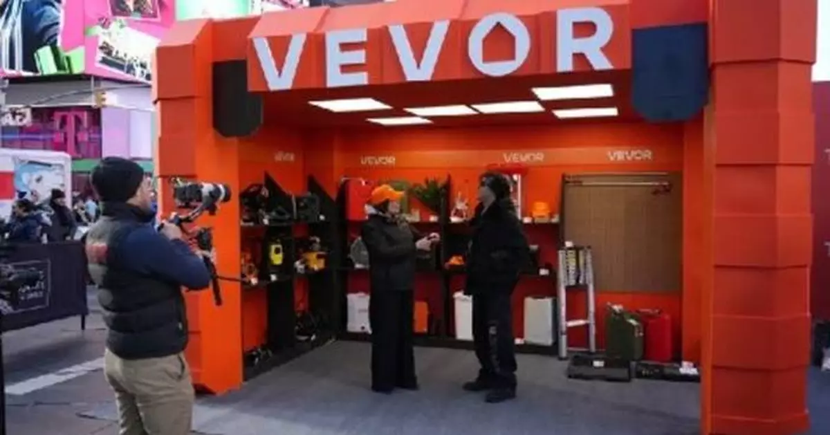 VEVOR Powers Black Friday Growth and Lights Up Times Square with Immersive Pop-Up