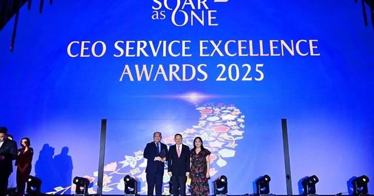 TDCX recognized as Outstanding Partner at Singapore Airlines’ CEO Service Excellence Award 2025