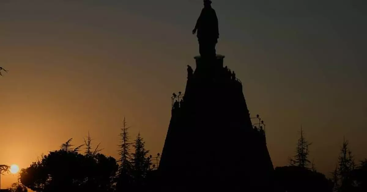 Pope Leo XIV's visit highlights Christian resilience in Lebanon despite regional turmoil