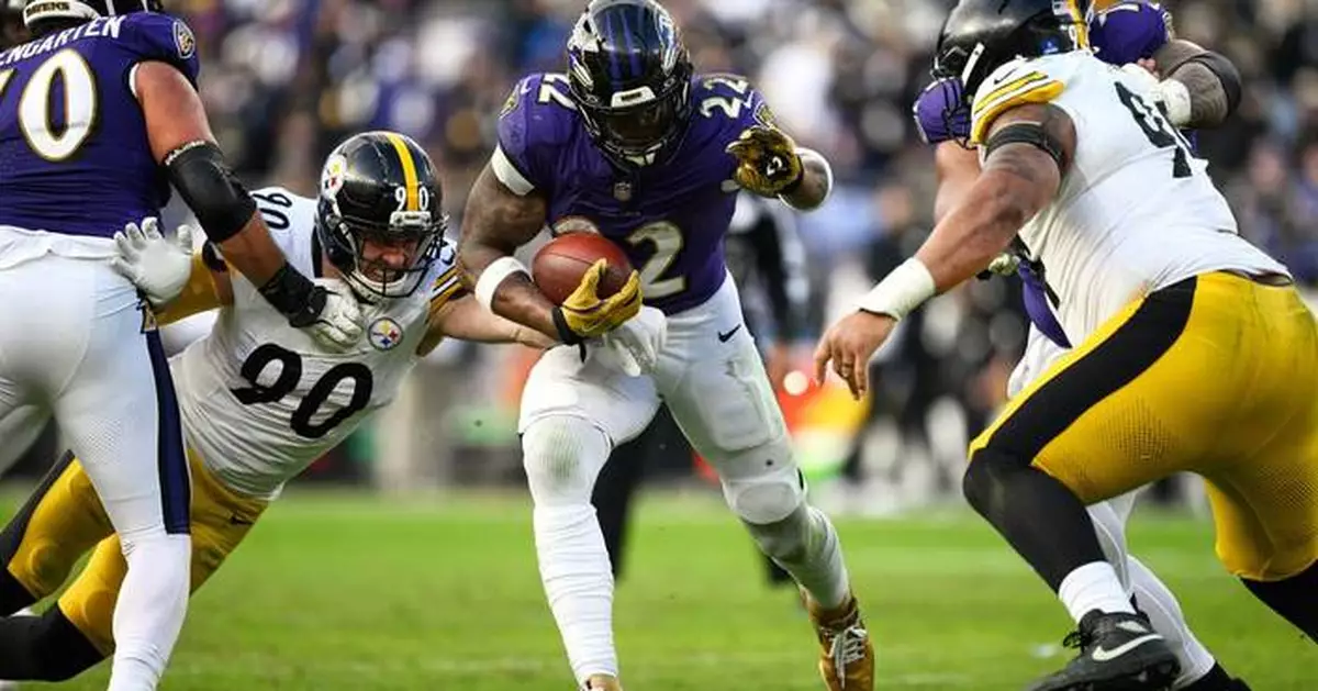 Derrick Henry faces his former coach when the Ravens host Mike Vrabel and the Patriots