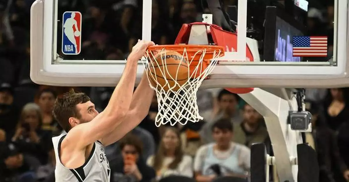 Spurs rebound from NBA Cup loss to beat Wizards 119-94