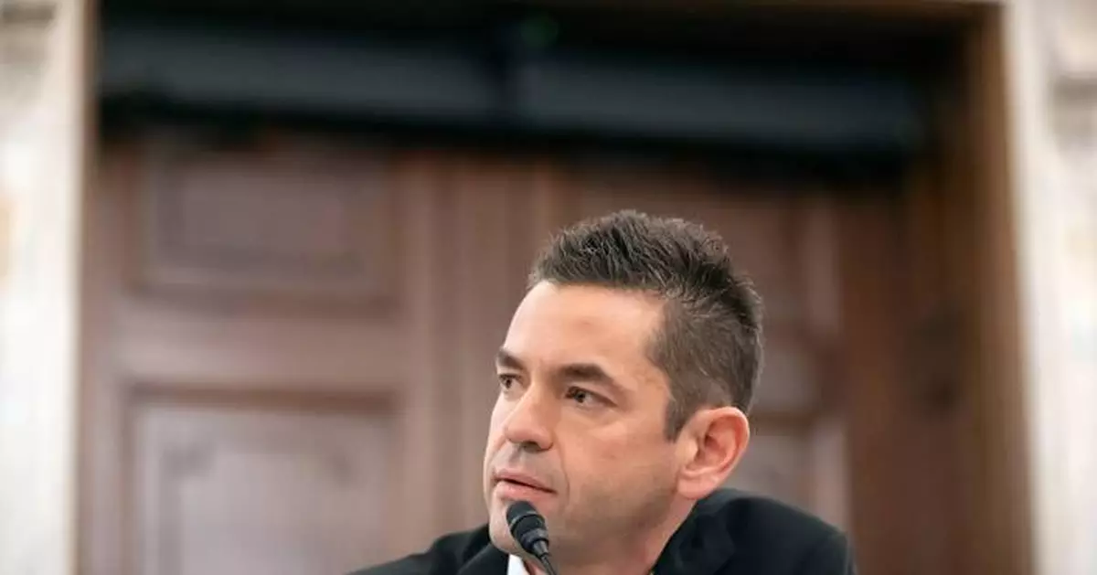 Billionaire spacewalker is back before the Senate seeking NASA's top job