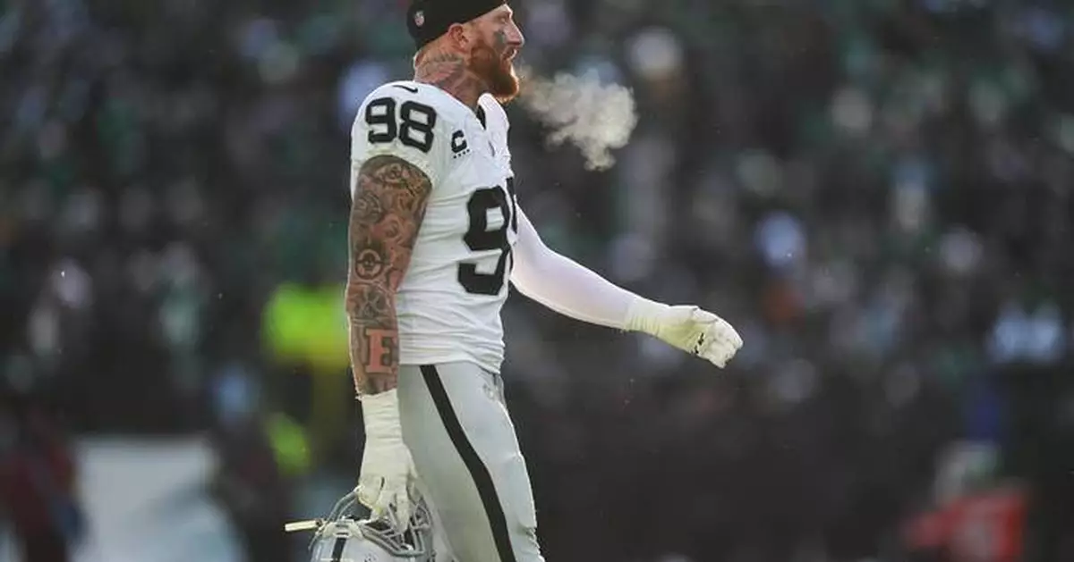 With top draft pick in play, Raiders bench banged-up Maxx Crosby for game vs. Giants