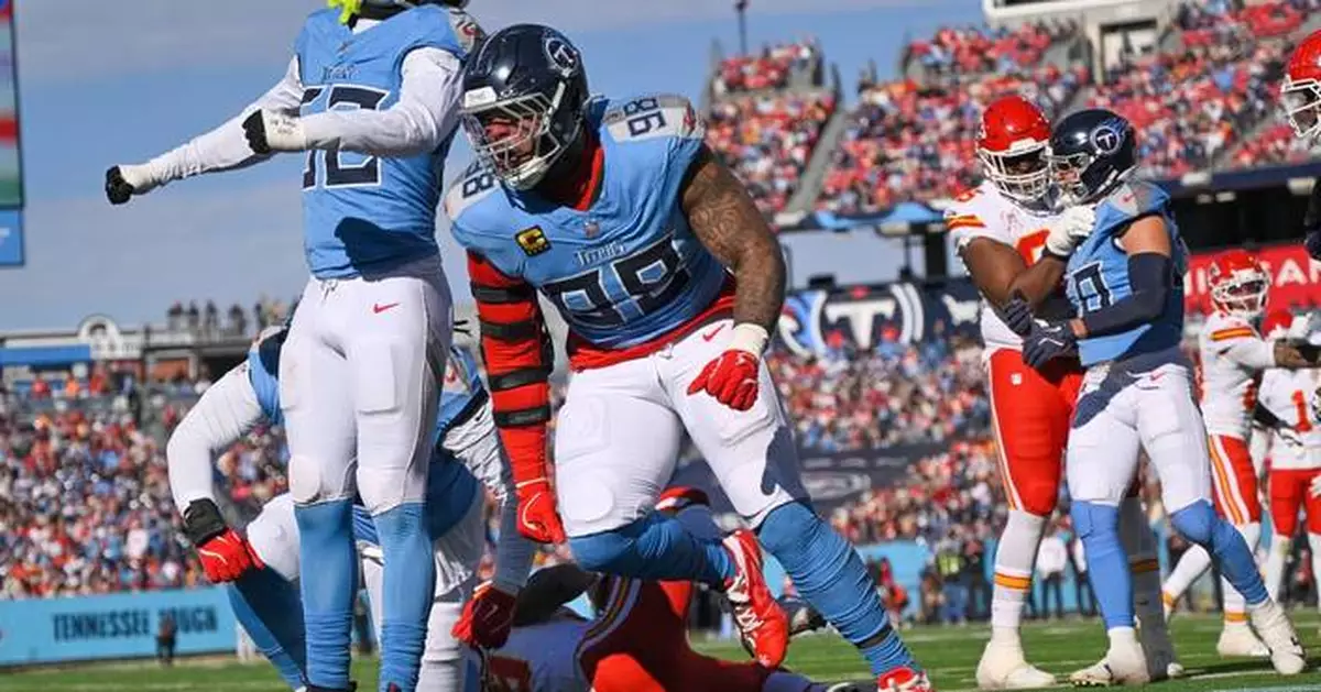 Chiefs' injury-riddled season hits new low with 26-9 loss to Titans