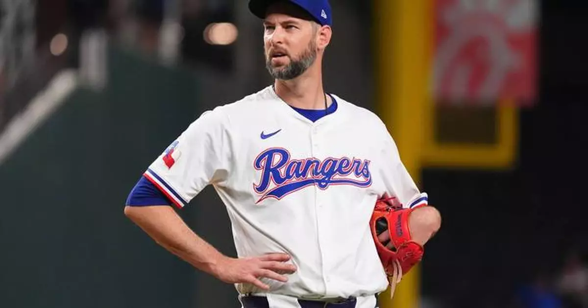 Texas Rangers and reliever Chris Martin finalize 1-year contract