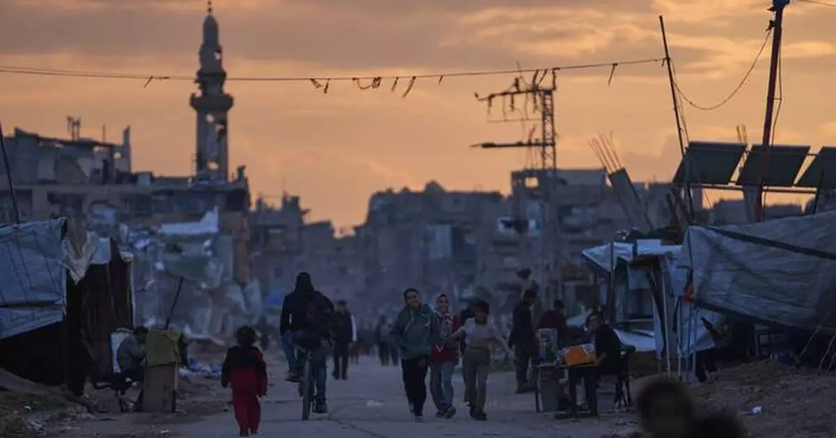 Trump and Netanyahu are to meet in Florida at a crucial moment for the US-backed Gaza ceasefire