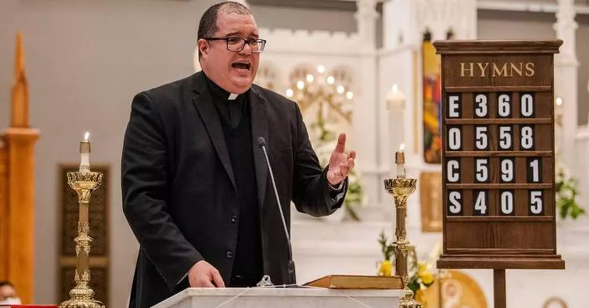 Pope names pro-immigrant pastor bishop of Florida diocese where Trump's Mar-a-Lago is located