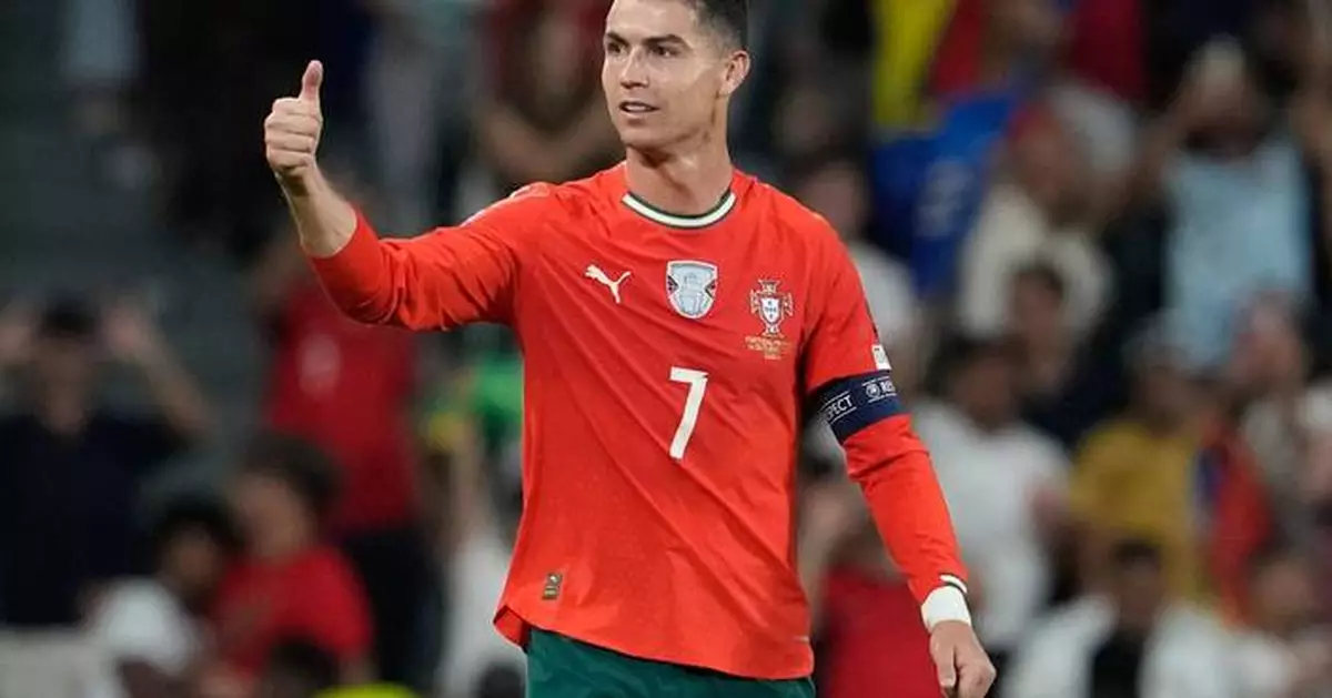 Ronaldo wants to reach 1,000 goals before ending his soccer career. He's up to 956