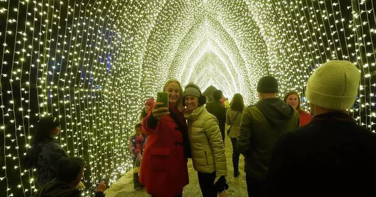 Golden Gate Park's dazzling holiday light display brings joy to the season