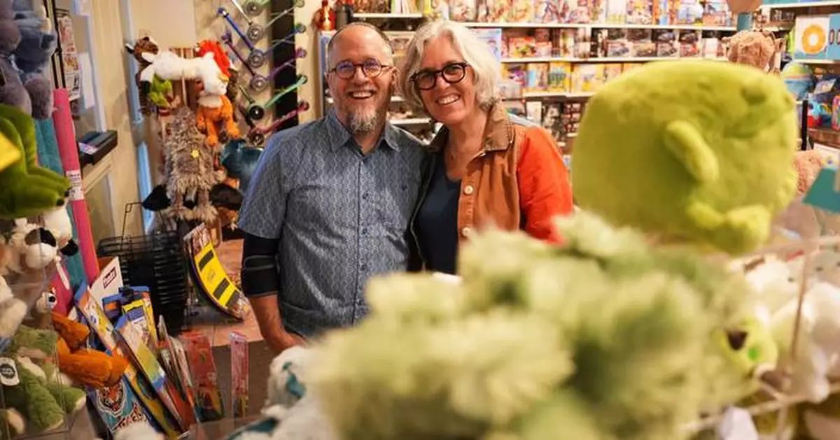 US tariffs are having an uneven effect on holiday prices and purchases