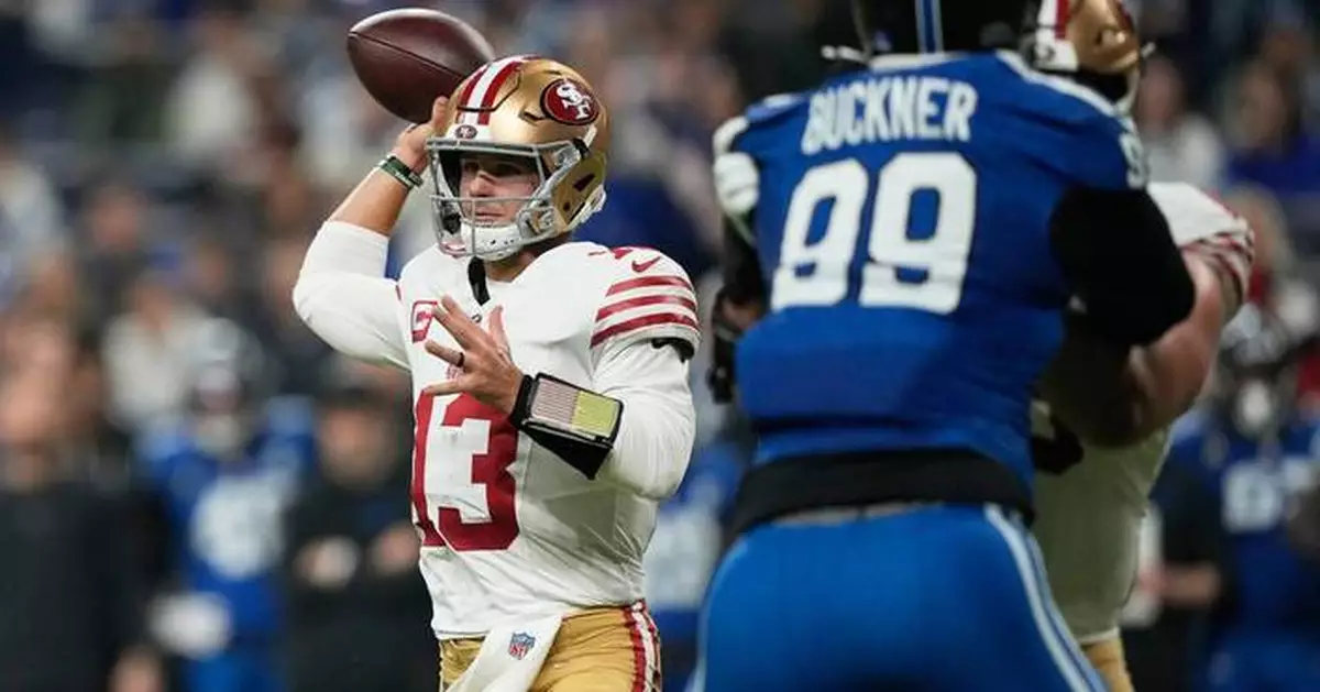 Colts put DT Buckner back on injured reserve with neck injury