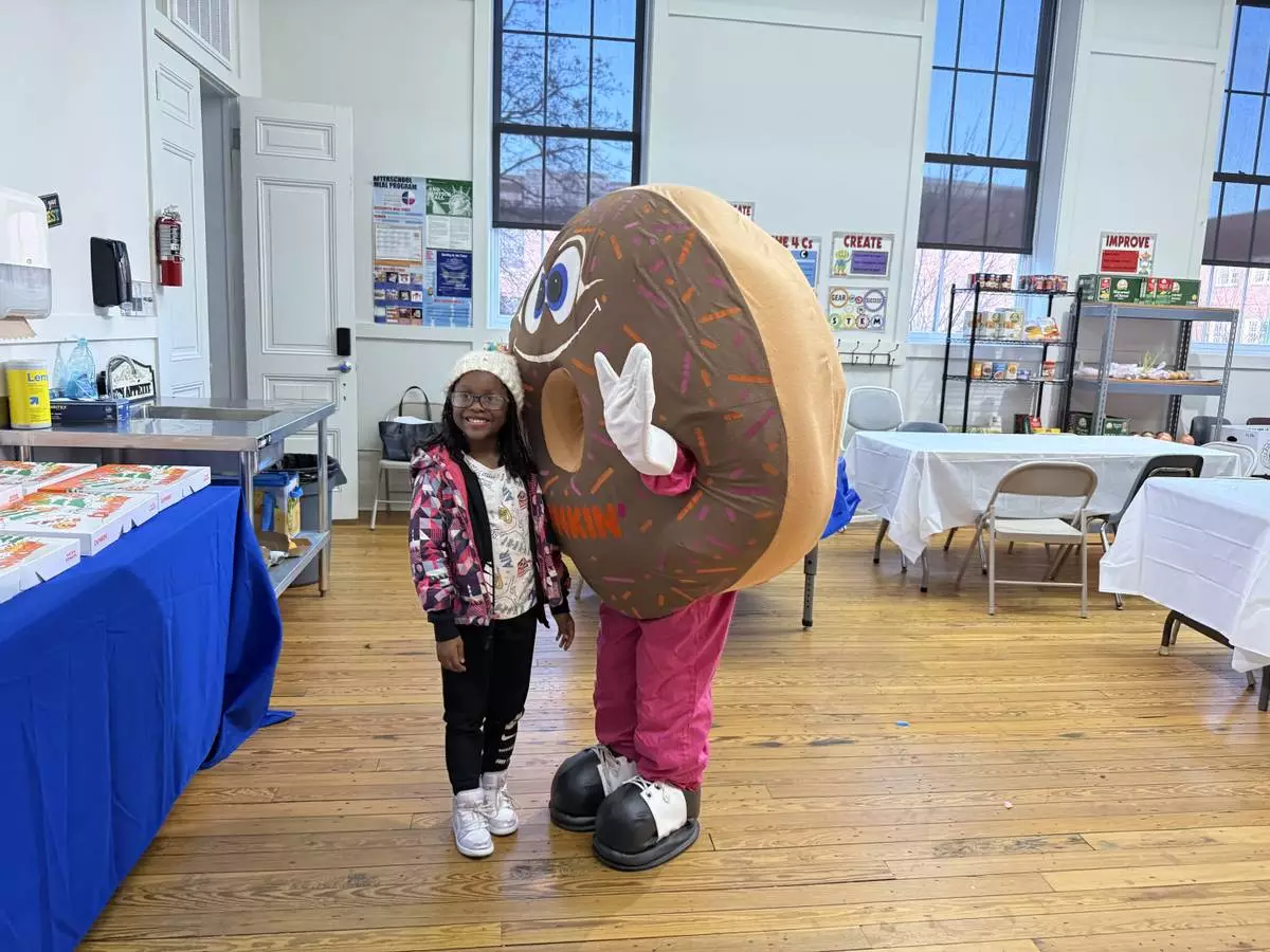 The Boys &amp; Girls Club of Greater Washington receives a $25,000 grant at the Fillmore School in Georgetown from the Dunkin’ Joy in Childhood Foundation. Funds will provide healthy after-school snacks and meals to club members.