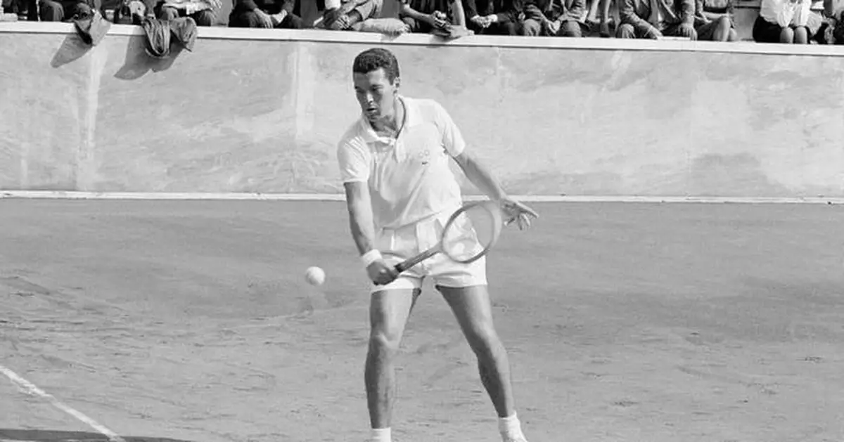 Nicola Pietrangeli, Italy's most accomplished tennis player before Jannik Sinner, dies at 92