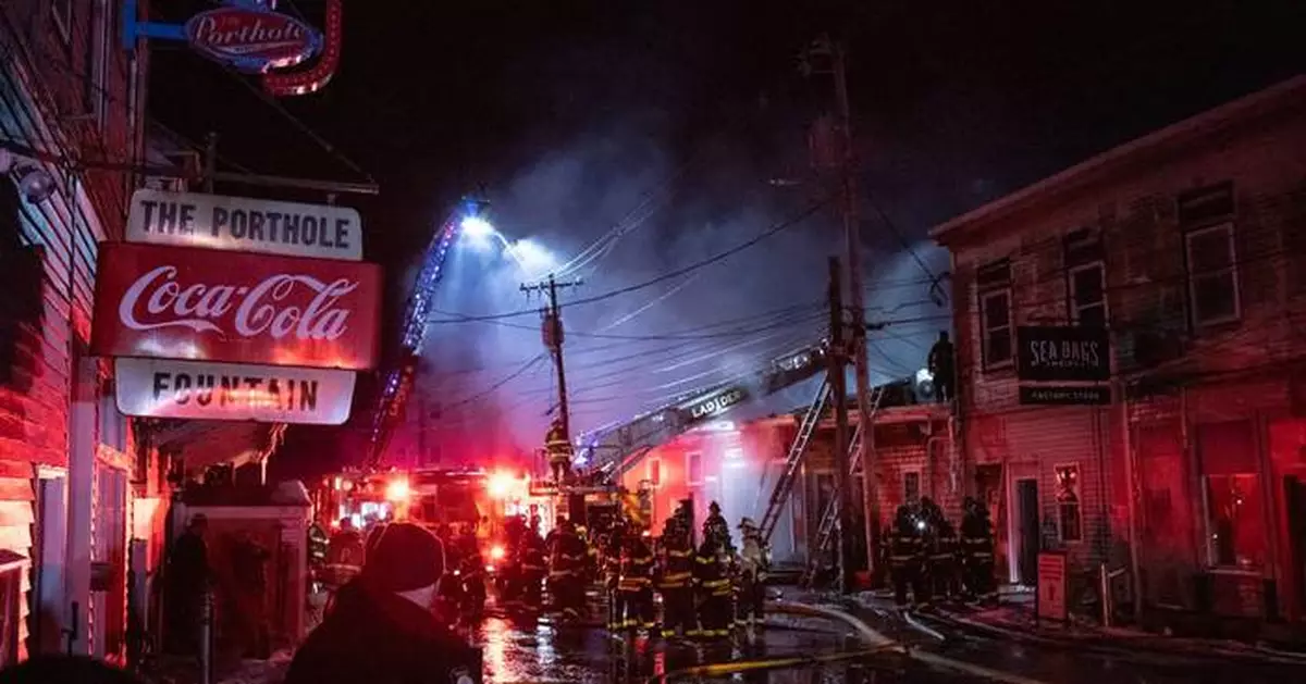 Fire in Portland’s Old Port damages its historic waterfront and sinks at least one boat