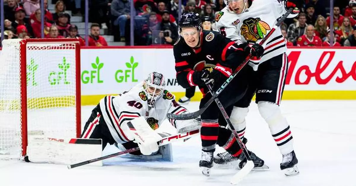 Senators score 3 goals in third period of 6-4 win over Blackhawks