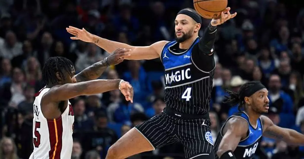 Magic guard Jalen Suggs leaves NBA Cup semifinal with hip injury, tests await in Orlando