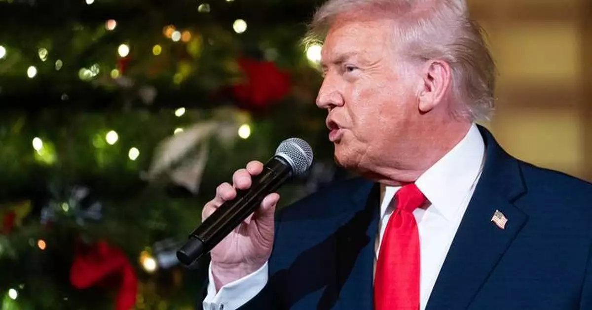 Trump awards medals to the Kennedy Center honorees in an Oval Office ceremony
