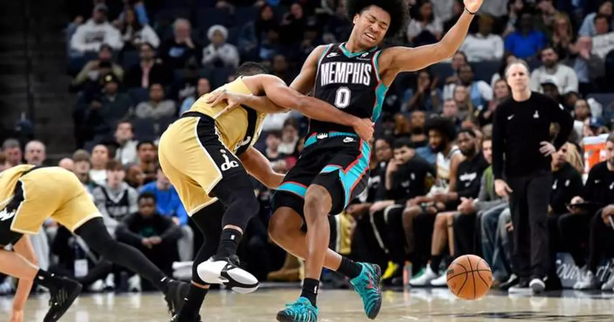 CJ McCollum, Kyshawn George lead Wizards' second-half rally over the Grizzlies 130-122