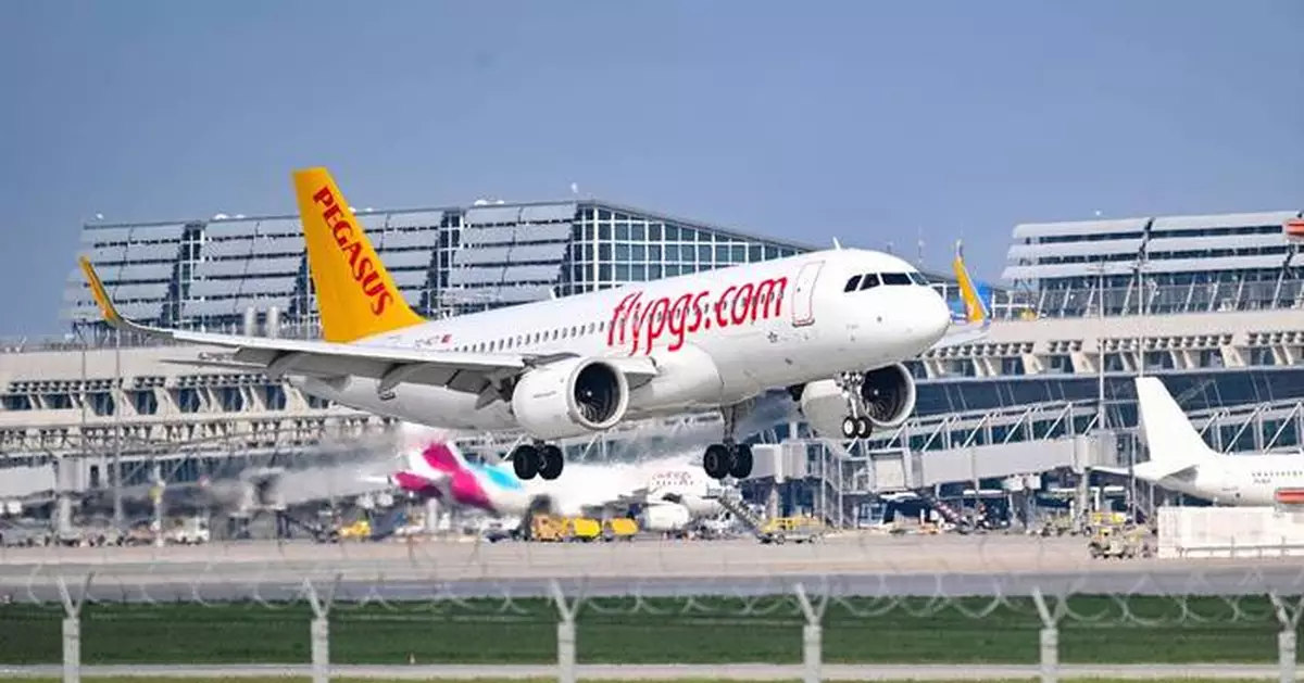 Turkey's Pegasus Airlines acquires biggest Czech airline, Smartwings, in a deal worth $180 million