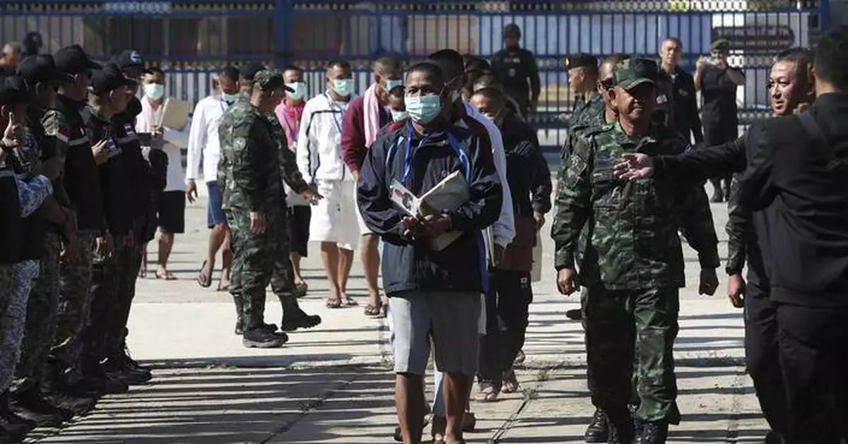 Thailand releases 18 Cambodian prisoners of war as part of ceasefire agreement