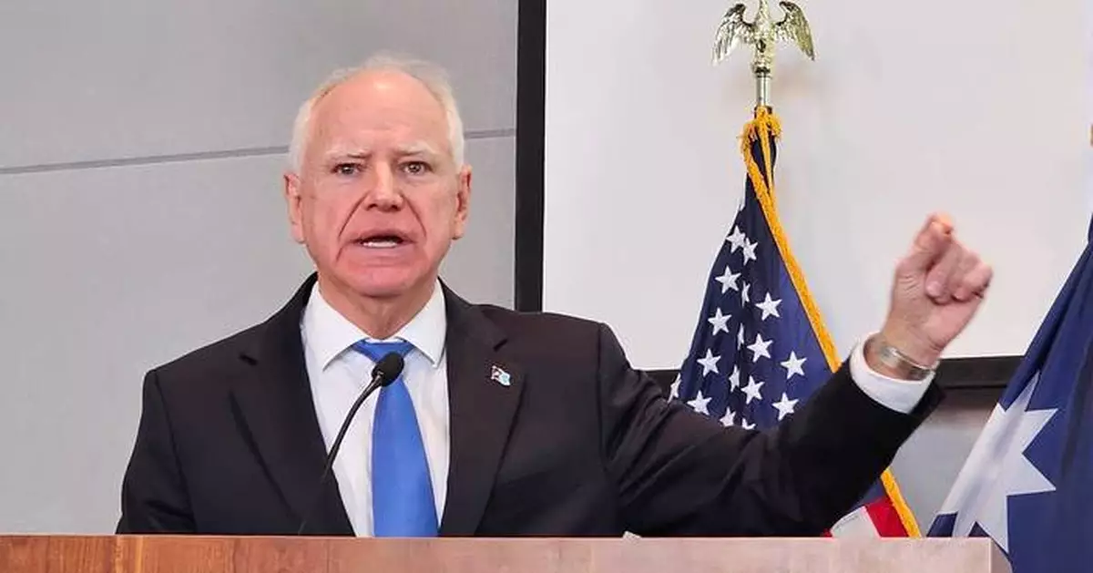 Gov. Walz denounces Trump for calling Minnesota’s Somali community ‘garbage’