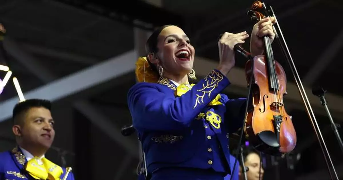 How the Mariachi Rams band turned the NFL game day into a personal Los Angeles soundtrack