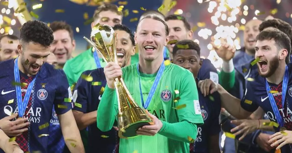 Safonov makes 4 penalty saves in shootout as PSG beats Flamengo to win Intercontinental Cup