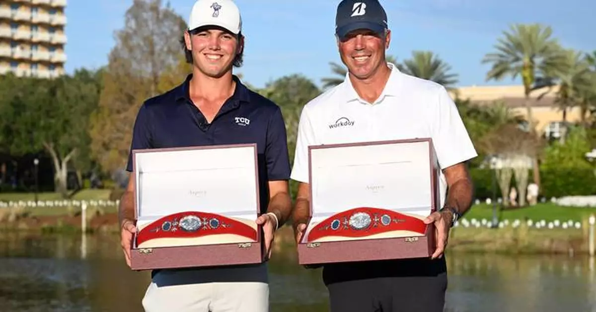 Matt Kuchar lost his father in February and ends the year with emotional PNC victory with his son