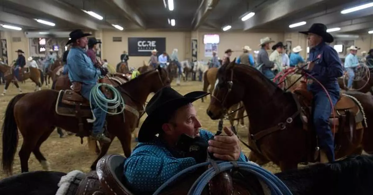Threat of equine virus looms over major rodeo event in Las Vegas