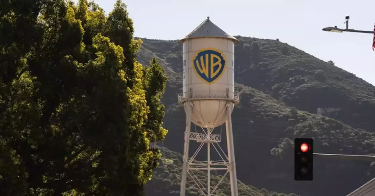 Warner Bros recommends investors reject Paramount's offer in favor of Netflix's