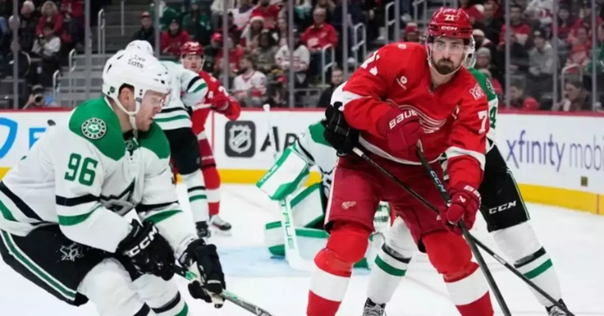 Larkin gets tying goal late in 3rd and winner in OT as Red Wings beat Stars 4-3 for 3rd straight win