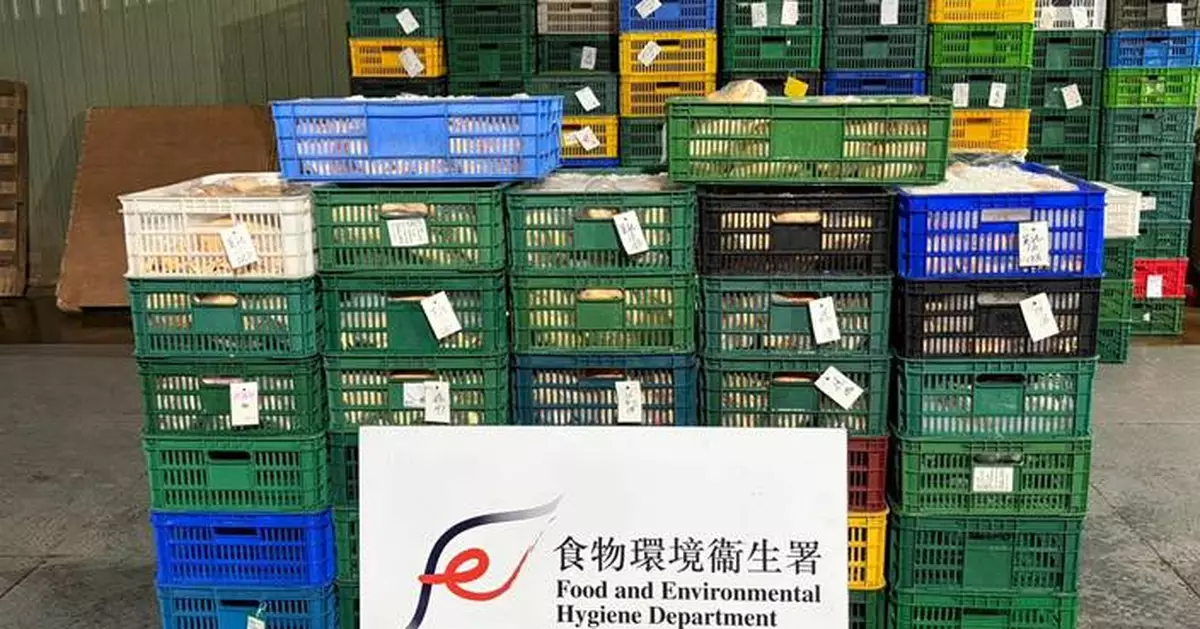 FEHD Raids Unlicensed Cold Store, Seizes Over 10 Tonnes of Unsafe Poultry and Pork in Yuen Long.