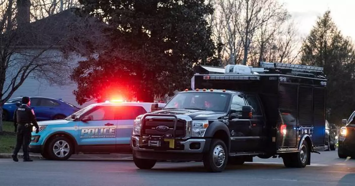 Suspect in DC pipe bomb case said to have confessed in interviews with investigators, AP sources say