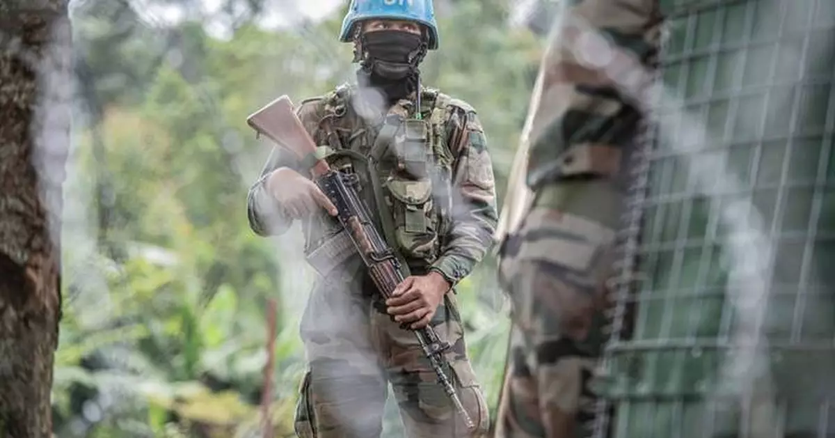 UN urges Rwanda to leave eastern Congo and extends peacekeeping mission for a year