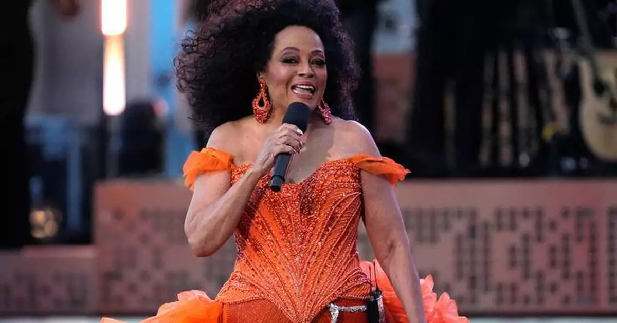 Diana Ross will headline 'Dick Clark’s New Year’s Rockin’ Eve' lineup