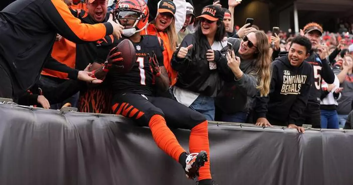 Ja'Marr Chase has two TD catches as Bengals breeze past Cardinals 37-14