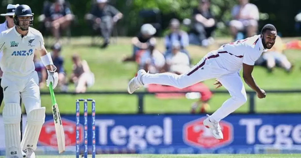 New Zealand sets the West Indies 531 to win on the 4th day of the 1st cricket test