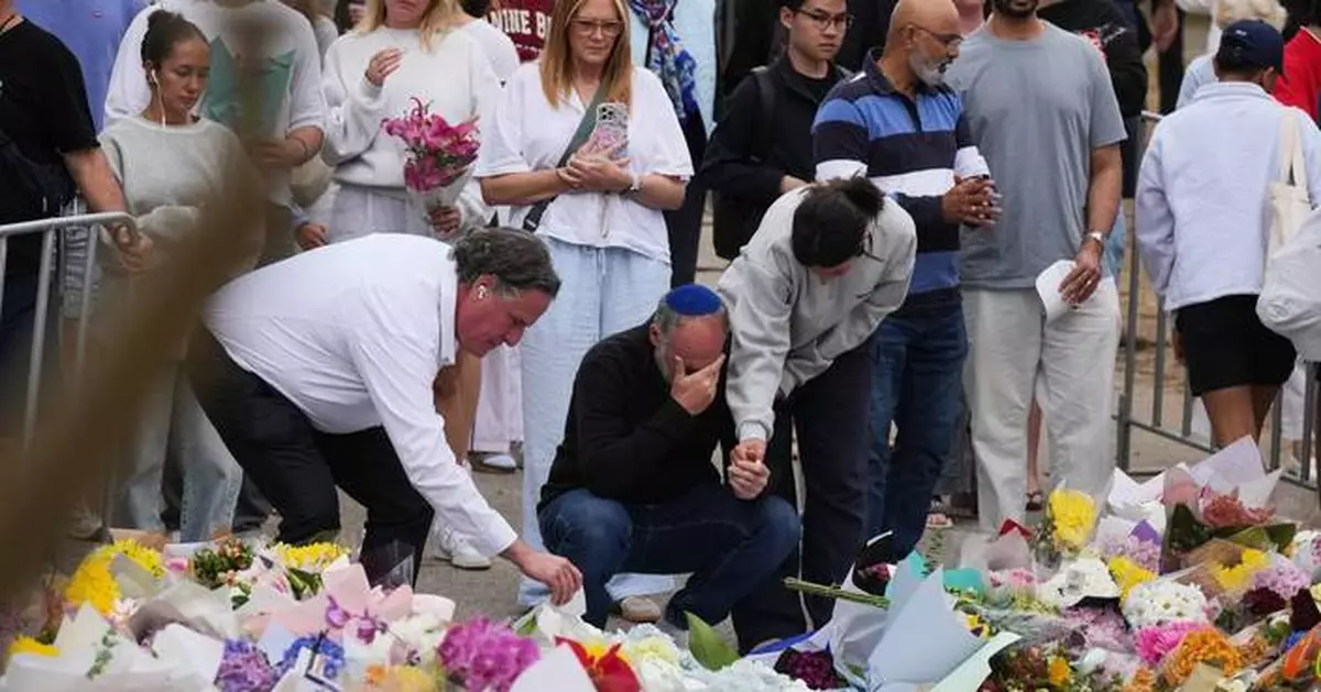 Holocaust survivor and 10-year-old with gentle soul among those killed in Bondi Beach shooting