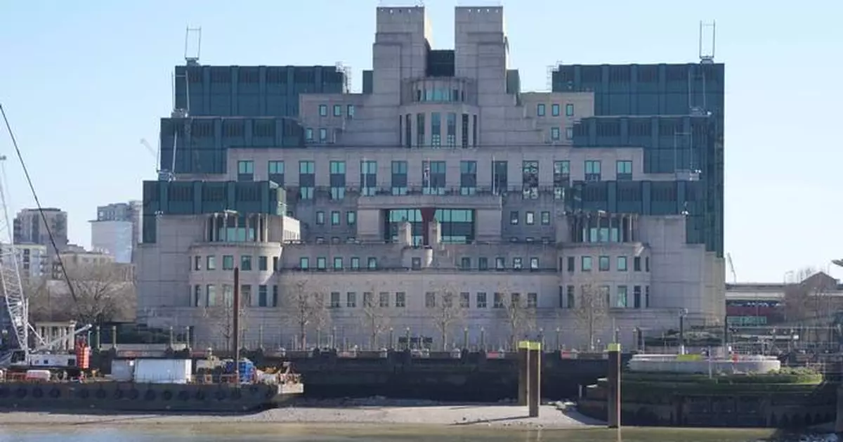 Britain’s MI6 spy chief says Putin is dragging out peace talks and wants to subjugate Ukraine